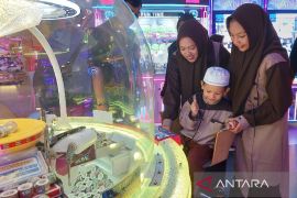 Sumringah puluhan anak panti asuhan diajak ngabuburit di Citimall Sampit