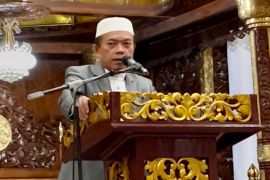 Gubernur Jambi ajak pejabat pemprov membangun kesadaran spiritual