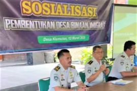 Kantor Imigrasi Madiun jadikan Desa Klumutan binaan keimigrasian