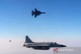 Angkatan udara Pakistan lancarkan serangan di Kandahar