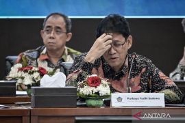 Purbaya: THR belum cair 100 persen karena proses pengajuan oleh K/L