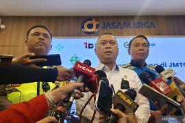 Arus lalu lintas terkendali meski kendaraan meningkat