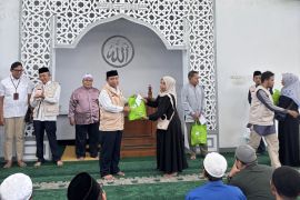 PT IPC TPK-LAZISKU salurkan zakat untuk masyarakat Jakarta Utara