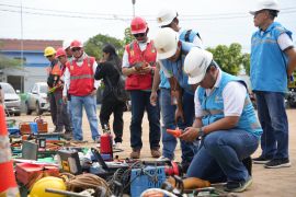 PLN siagakan 1.002 personel amankan listrik di Tanah Papua saat Lebaran