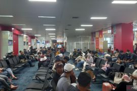 Pemudik mulai padati Bandara Depati Amir Pangkalpinang