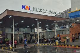 H-7 Lebaran 2026: 4.733 Pemudik Berangkat dari Stasiun Kiaracondong Bandung Hari Ini