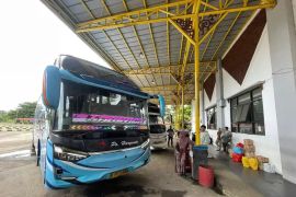 Puncak arus mudik Depok dari Terminal Jatijajar diprediksi terjadi pada 18 Maret 2026