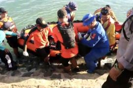 Remaja 14 tahun ditemukan meninggal di Pantai Carita