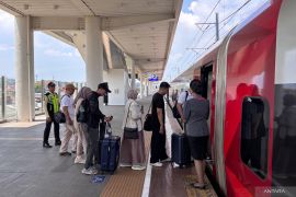 KCIC prediksi penumpang Whoosh naik 4 persen pada Lebaran 2026