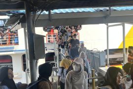 Pemudik terus berdatangan di Bakauheni pada H-6 Lebaran