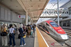 Lebaran, Whoosh jadi pilihan masyarakat untuk silaturahmi