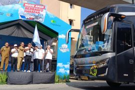 PT Pegadaian Kanwil I Medan berangkatkan 250 pemudik ke berbagai daerah