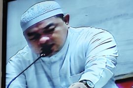 Ustadz Mobarak ungkap keutamaan baca Al Qur'an