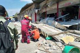 13 Kios Pasar Soreang Bandung Ambruk, Polisi Selidiki Konstruksi