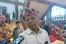 Gubernur Koster benarkan pemanggilan Kejagung terkait pungutan WNA