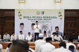 Silaturahmi Ramadhan KAHMI, Edi Kamtono ajak alumni HMI tetap solid