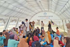 Anggota Komisi VII DPR kirim bantuan untuk korban bencana Gayo Lues, Aceh