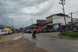 Kapolres Bengkayangimbau warga tidak panik karena stok BBM aman