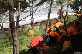 DPRD Sumbar sosialisasikan Perda Pengelolaan Sampah Regional