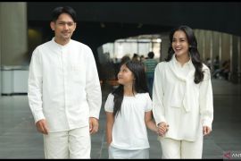 Inspirasi outfit nyaman dan bergaya untuk momen Idul Fitri