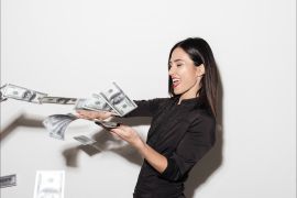 Sikapi perilaku flexing dengan respon sehat secara psikologis