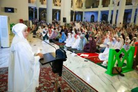 Khofifah-Emil gelar qiyamul lail bersama 35 ribu jamaah