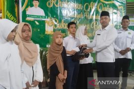 Ramadhan berbagi, Kementerian Agama Padang Lawas santuni masyarakat dan siswa kurang mampu