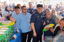 DPR RI komitmen perjuangkan infrastruktur jalan di Kalteng