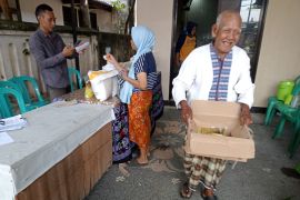 Bantuan pangan tahap I di Mataram tuntas 100 persen