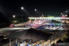 Jasa Marga memastikan seluruh petugas sudah dipersiapkan untuk One Way Nasional