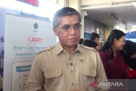 Menaker pantau Terminal Pulo Gebang Jaktim