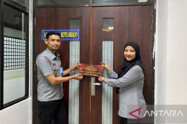 Kanwil Kemenkum Riau Laksanakan Sterilisasi Ruangan dan Pengamanan Kantor Jelang WFA dan Libur Idul Fitri 1447 H