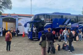 Pemkab memfasilitasi penjemputan warga ber-KTP Batang dari Jakarta