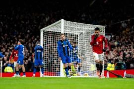 Dukungan Mengalir! Leny Yoro Sebut Skuad Manchester United Ingin Casemiro Bertahan