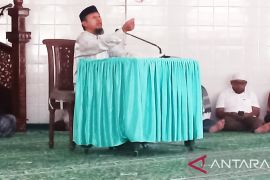 Ustaz Dr.Sufrin paparkan hukum, ukuran, dan penyaluran zakat fitrah