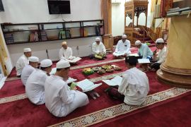 Jiwa Al Qur'an hendaknya mewarnai kehidupan muslim hingga akhir hayat