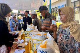 Bulog Malang salurkan 12.474 ton beras untuk 623.725 PBP