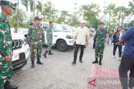 Pemkab Lamongan salurkan 60 mobil pikap untuk operasional KDKMP