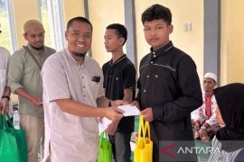 PT Karya Tanah Subur santuni yatim di Aceh Barat jelang Hari Raya Idul Fitri
