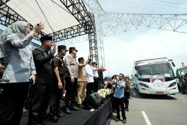 Gubernur ingatkan pemudik patuhi aturan keselamatan