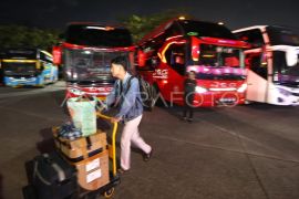 Arus mudik dari terminal Banda Aceh memasuki tahapan puncak