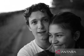 Zendaya sebut foto AI pernikahan dengan Tom Holland tipu banyak orang