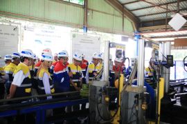 Pertamina Patra Niaga RJBB dan Wamen ESDM pantau distribusi energi di Jabar