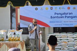 Bulog Aceh salurkan bantuan pangan sebanyak 16.385 ton beras