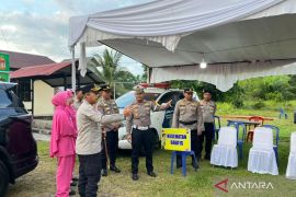 Kapolres Mukomuko cek kesiapan pos pengamanan selama Lebaran