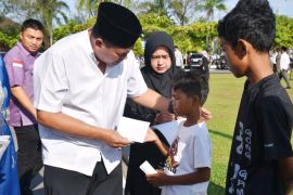 450 anak yatim di Pariaman dapat santunan jelang lebaran