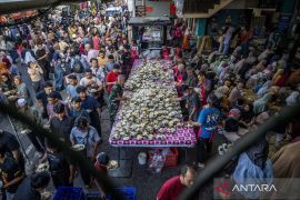 Ramadan penuh berkah, Jogokariyan siapkan ribuan makanan gratis dan ratusan lapak UMKM