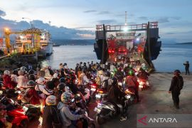 Menteri PU dan Menhub akan bahas soal antrean arus mudik di Gilimanuk