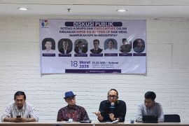 Pengamat: KPK perlu turun periksa rencana impor 105 ribu mobil niaga