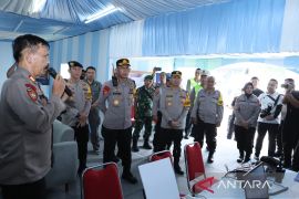 Anggota Posyan Tol Jakarta-Merak diminta responsif layani pemudik